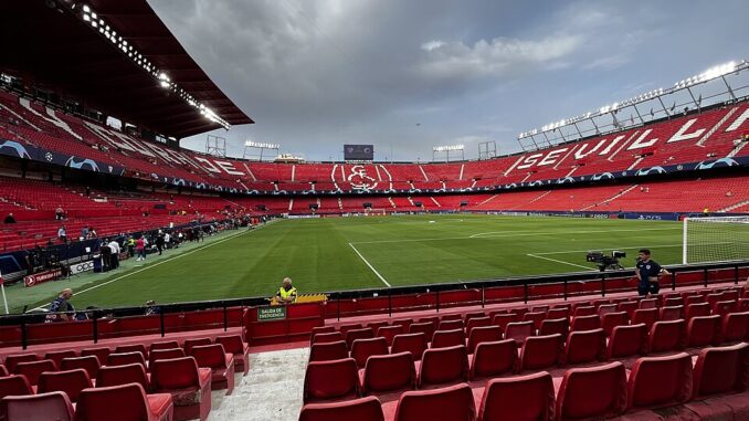2022-10-25_1_Estadio_Ramón_Sánchez_Pizjuán_(Sevilla_FC)